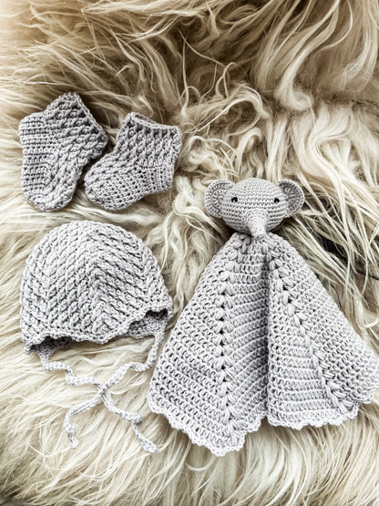 Crochet patterns: Baby Bundle Mini