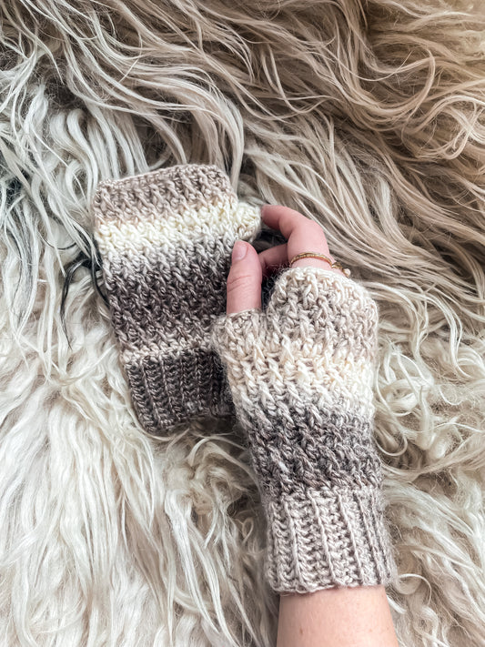 Crochet pattern: Alpine Wrist Warmers