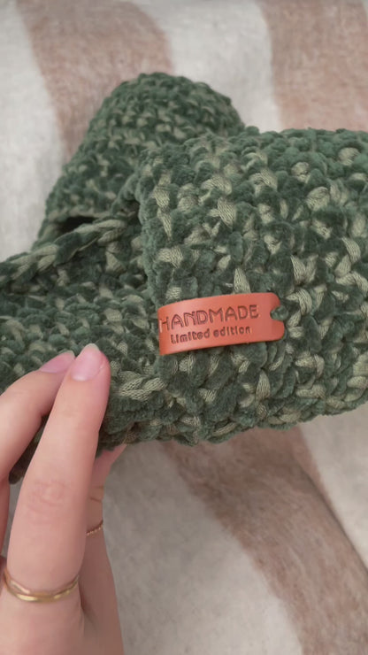 crochet pattern for chunky slippers